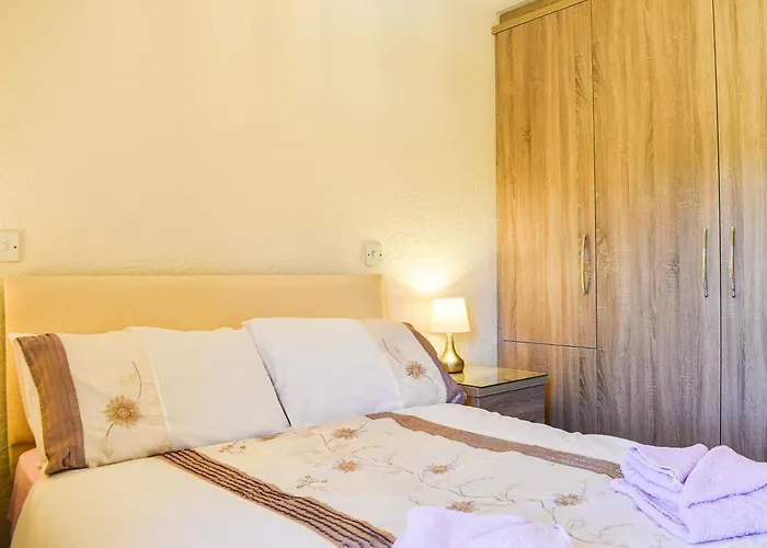 Farndale * Commondale